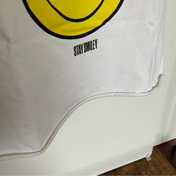 H&M x Smiley T-Shirt - Picture 4 of 4